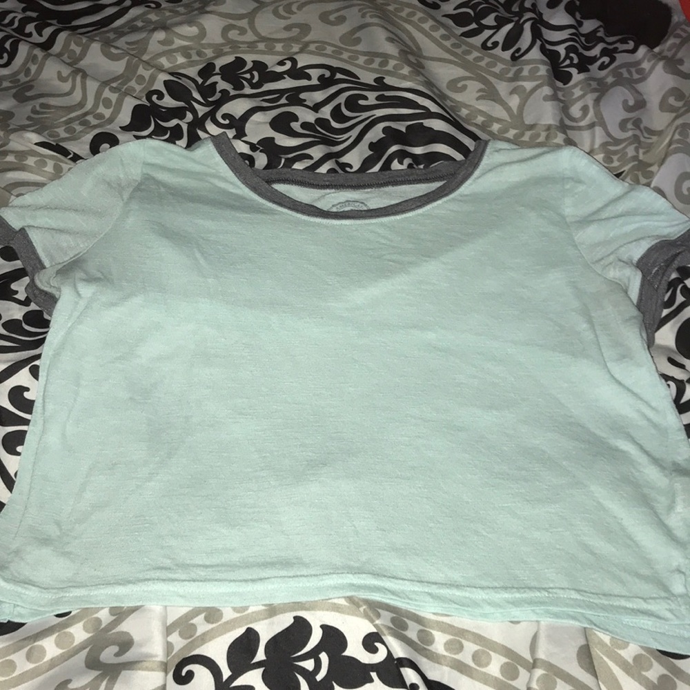 Light blue cropped tee
